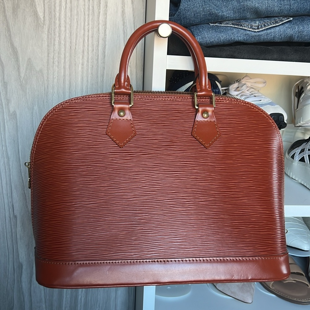 Vintage Authentic Louis Vuitton epi alma PM Kenyan brown - Edited no Strap